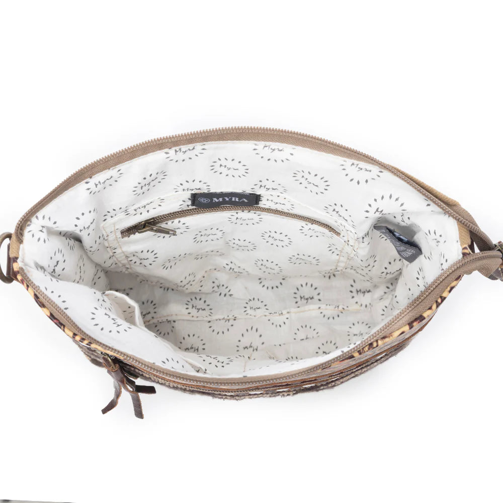 Knoll In Crossbody Bag