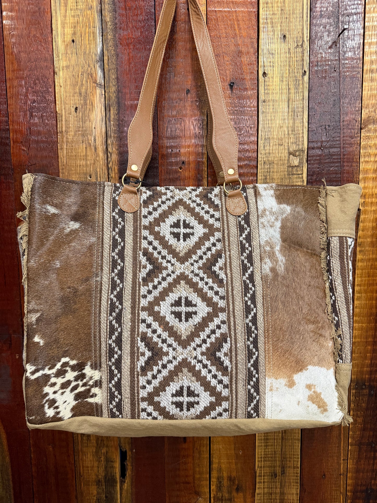 Elisa Weekender